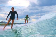 Surfing women ballet